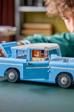 LEGO® Harry Potter™ Forhekset, flygende Ford Anglia™ 76470