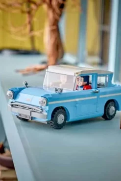 LEGO® Harry Potter™ Forhekset, flygende Ford Anglia™ 76470