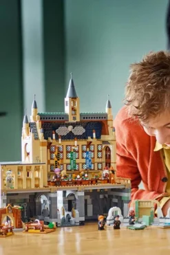 LEGO® Harry Potter™ Galtvortborgen: Festsalen 76435