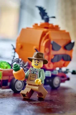 LEGO® Iconic Pickup med gresskarlykt 40822