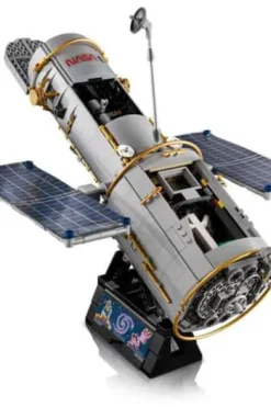 LEGO® Icons Hubble-romteleskopet 11382