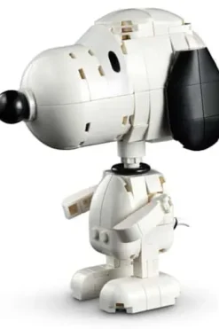 LEGO® Ideas Knøttene: Snoopys hundehus 21368