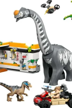 LEGO® Jurassic World På sporet av titanosaurus og raptor 76973