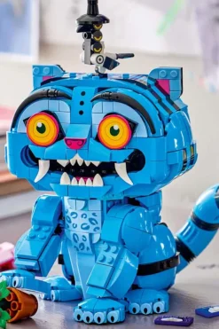 LEGO® Kpop: Demonjegerne Derpy Tiger og Sussie Bird 72537