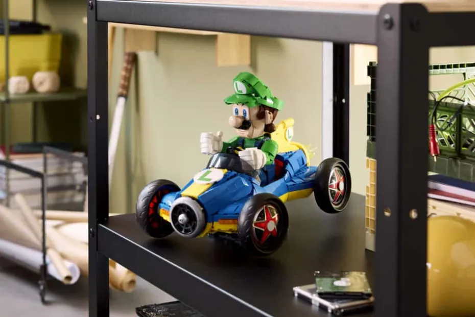 LEGO® Mario Kart™ – Luigi og Mach 8 72050