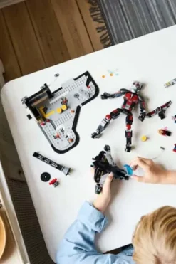 LEGO® Marvel Actionfylt kamp fra Captain America: Civil War 76314