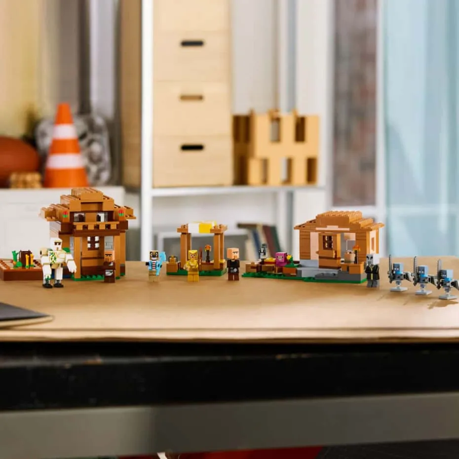 LEGO® Minecraft® Angrepet på åndemanerlandsbyen 21596