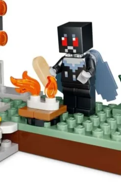 LEGO® Minecraft® Den bleke hagen 21586