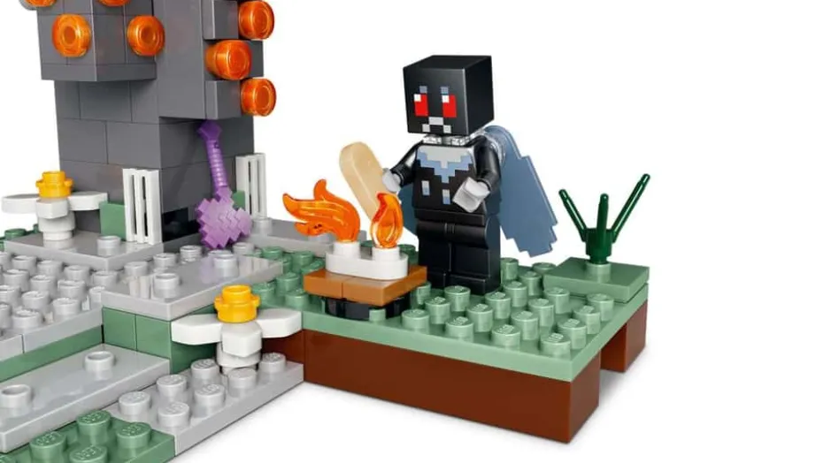 LEGO® Minecraft® Den bleke hagen 21586