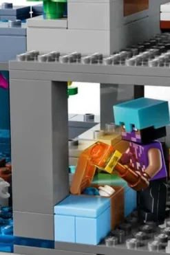 LEGO® Minecraft® Geiststasjon 21597