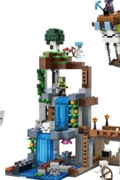 LEGO® Minecraft® Geiststasjon 21597