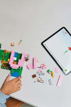 LEGO® Minecraft® Grisungens hus 21268