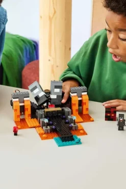 LEGO® Minecraft® Wither-kampen 21590