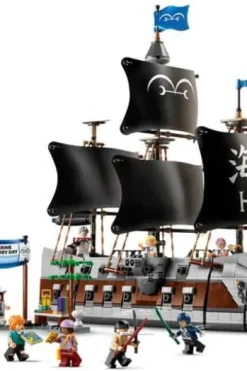 LEGO® ONE PIECE Garps krigsskip 75646