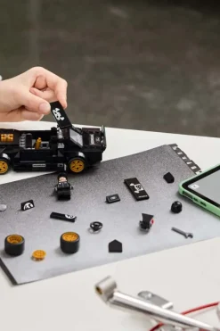LEGO® Speed Champions Ken Block med '65 Ford Mustang Hoonicorn V1 77262