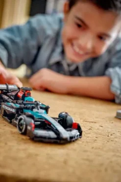 LEGO® Speed Champions Mercedes-AMG F1® W15-racerbil 77244