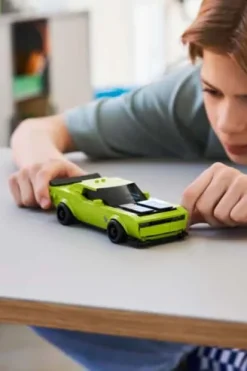 LEGO® Speed Champions Sportsbilen Dodge Challenger SRT Hellcat 77237