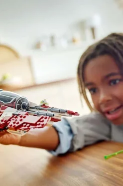 LEGO® Star Wars™ Ahsokas Jedi Interceptor™ 75401