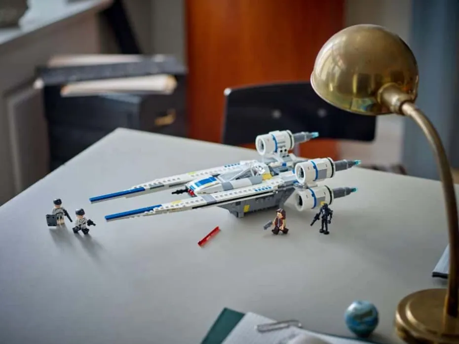 LEGO® Star Wars: Andor™ Opprørernes U-Wing Starfighter™ 75399