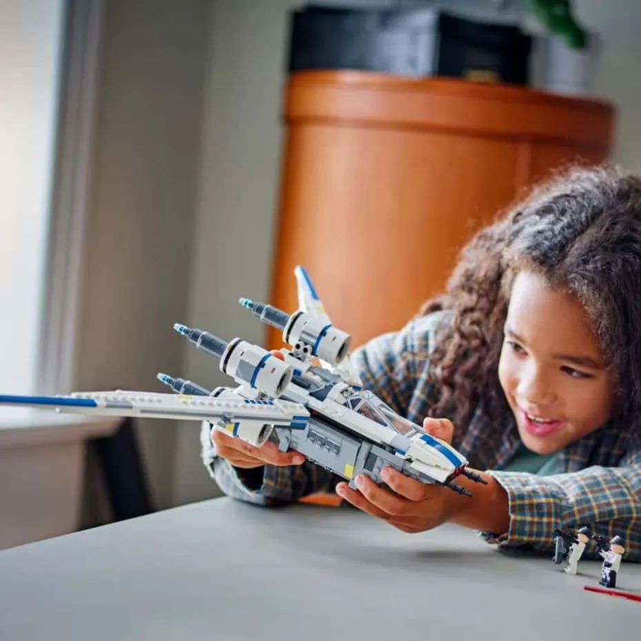 LEGO® Star Wars: Andor™ Opprørernes U-Wing Starfighter™ 75399