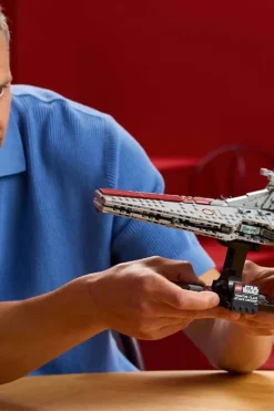 LEGO® Star Wars™ Attack Cruiser™ i Venator-klassen 75441