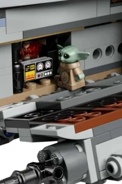 LEGO® Star Wars™ The Razor Crest™ 75447