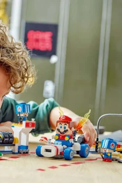 LEGO® Super Mario™: Mario Kart™ – Toads verksted 72035