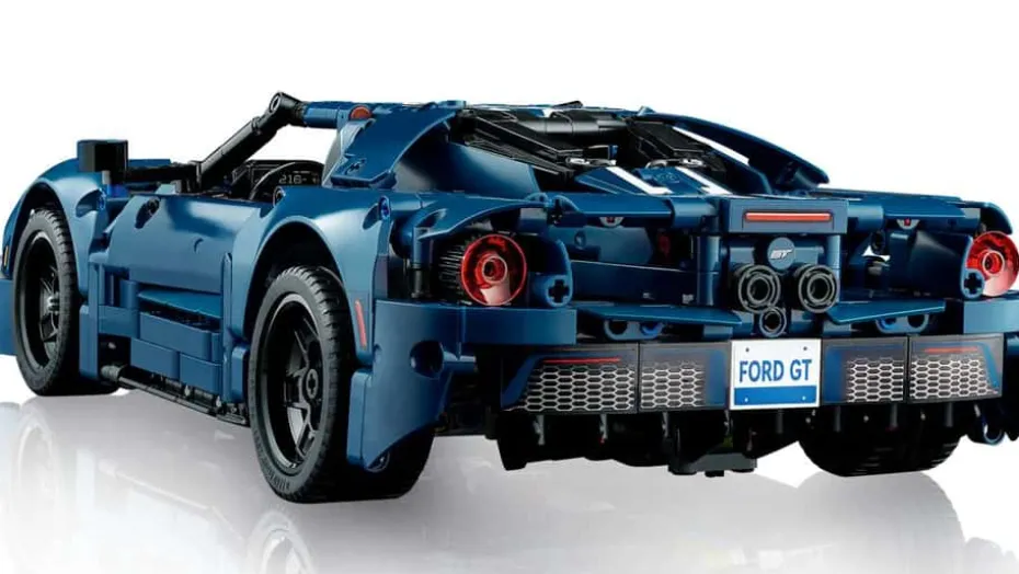 LEGO® Technic 2022 Ford GT 42154