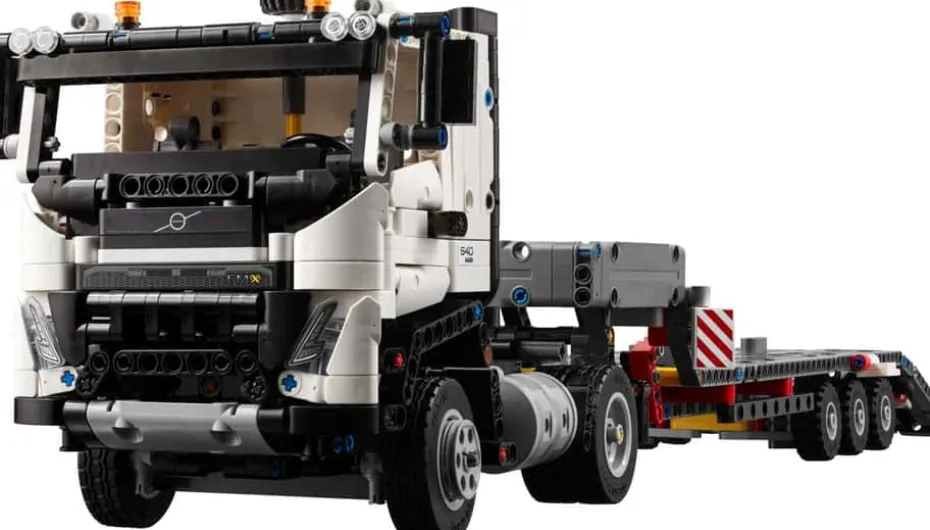 LEGO® Technic Volvo FMX-trailer og EC230 el-gravemaskin 42175