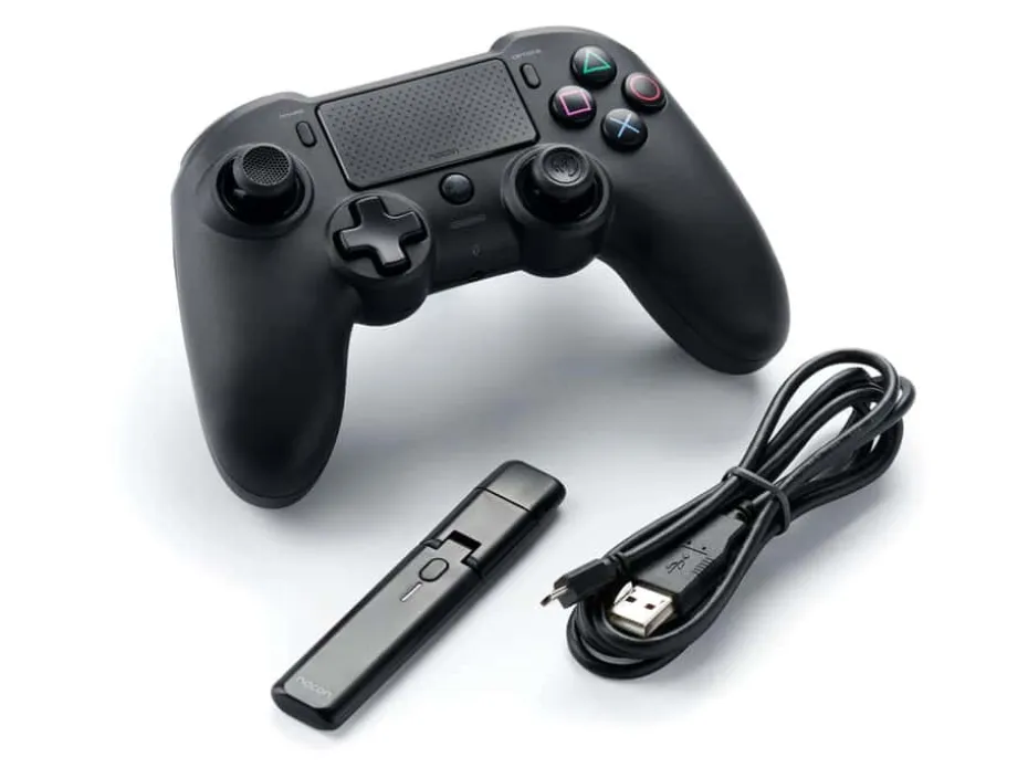 NACON™ Asymmetric kontroller for PlayStation®4