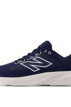 New Balance 413v3 sneakers herre