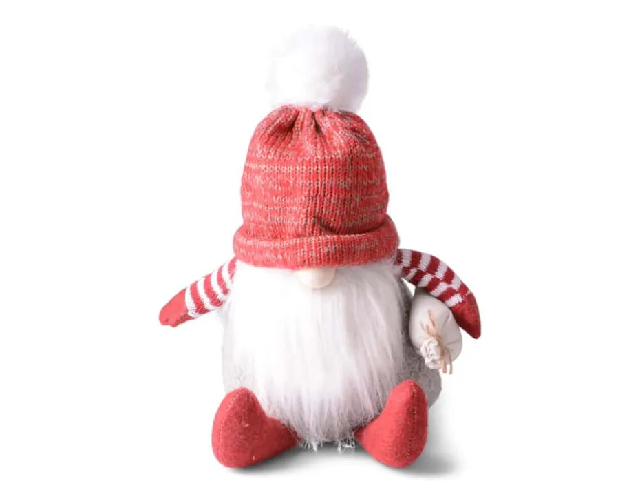 Nils sittende nisse