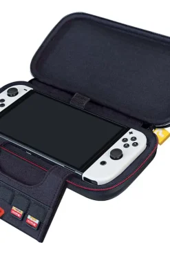 Nintendo Switch™ Deluxe Travel Case Super Mario™ reiseveske