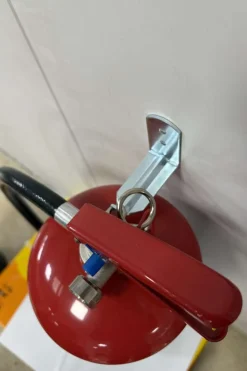 No-flame fluorfrie skum brannslukker