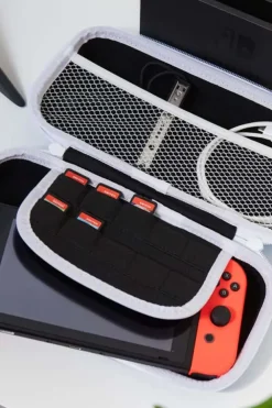 numskull® Official Sonic the Hedgehog Character Design Nintendo Switch™ Case