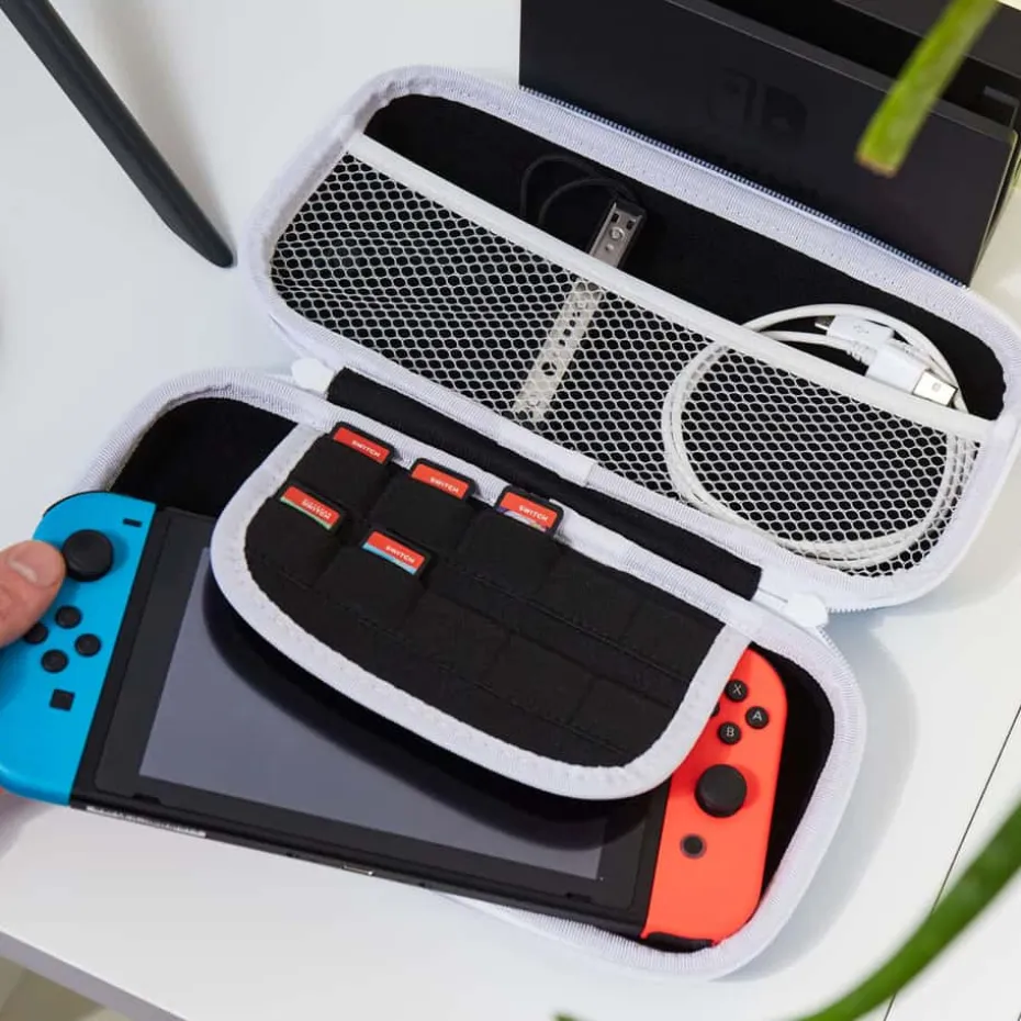 numskull® Official Sonic the Hedgehog Character Design Nintendo Switch™ Case