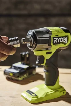 Ryobi ONE+ HP RIW18C-0 muttertrekker u/batteri