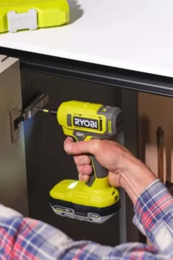 Ryobi ONE+ RSD18-0 skrutrekker u/batteri