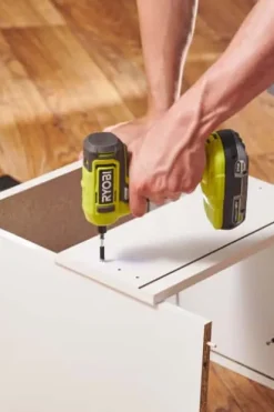 Ryobi ONE+ RSD18-0 skrutrekker u/batteri