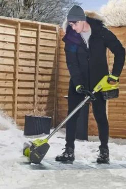Ryobi ONE+™ RY18STA25A-140 snøslynge m/batteri