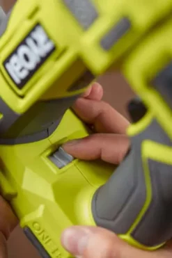 Ryobi R18GN18-120S dykkertpistol m/batteri og dykkert