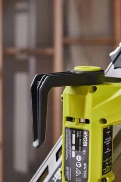 Ryobi ONE+ HP RFN1834X-0 spikerpistol u/batteri