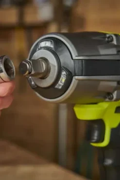 Ryobi ONE+ HP RIW18X-0 muttertrekker u/batteri