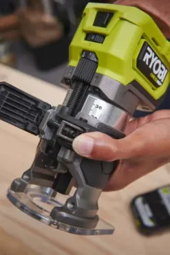 Ryobi ONE+ HP RTR18C-0 overfreser u/batteri