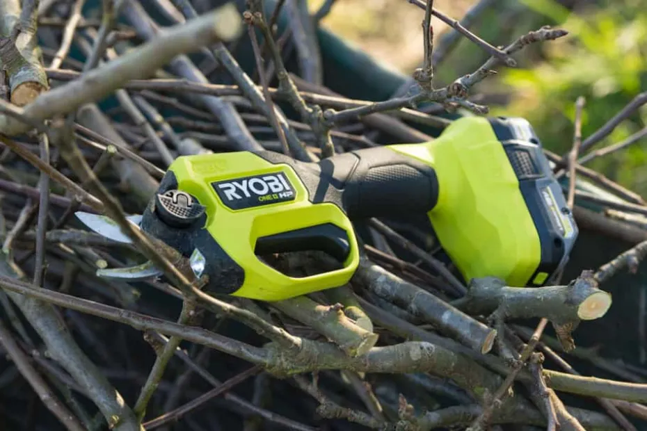 Ryobi RY18SCXA-0 grensaks u/batteri