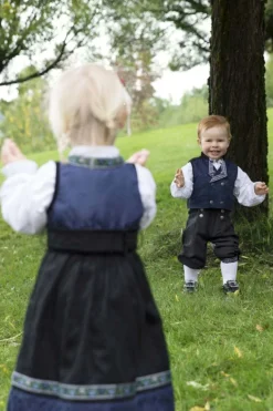 Småtroll Ida festdrakt baby