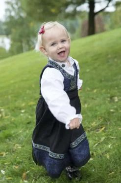 Småtroll Ida festdrakt baby