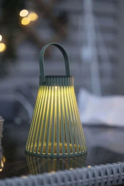 Solarlykt med håndtak